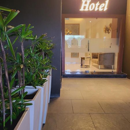 Hisār Shehnai Hotel And Banquet מראה חיצוני תמונה